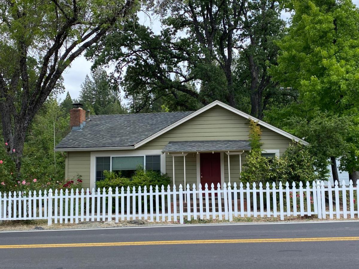 Vans Yosemite Garden Cottage Groveland Exteriér fotografie